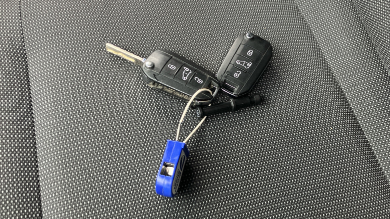 Peugeot Partner Standard Diesel 1000 1.5 BlueHDi 100 Professional Premium + Van